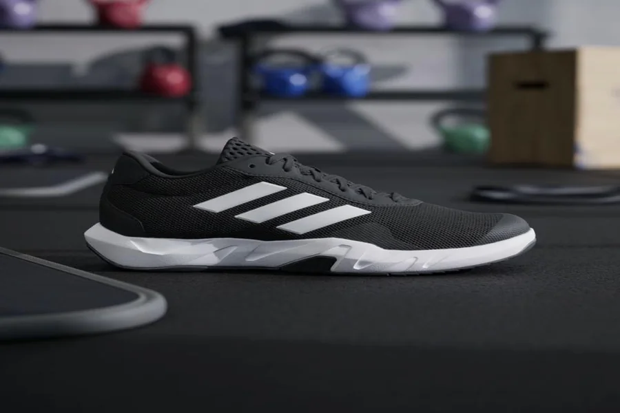 Adidas Men's C76129 Seeley Sneaker
