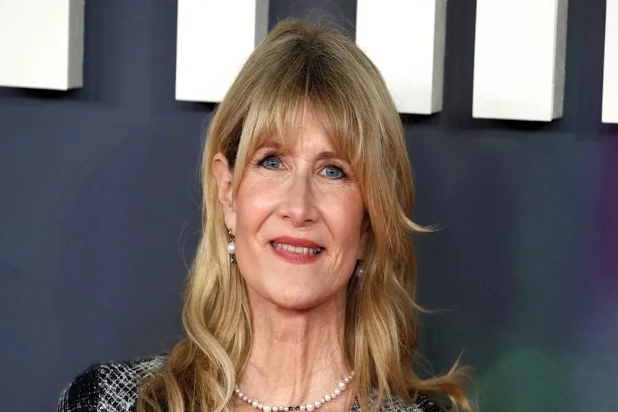 Laura Dern Height
