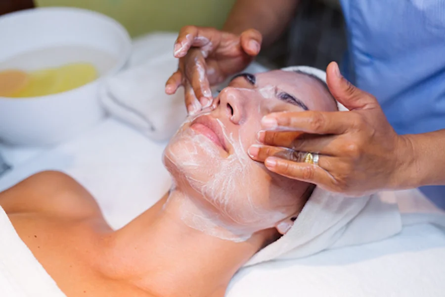 Deep Cleansing Facial Spas