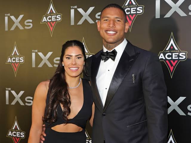 Kelsey Plum Wife